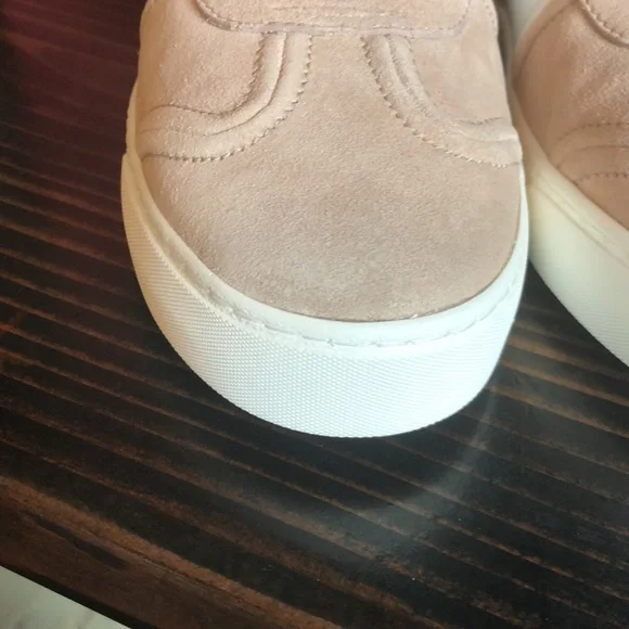 Valentino Rockstud lace up sneakers NWT - Picture 6 of 17